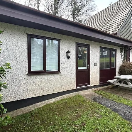 85 Strawberry Hill